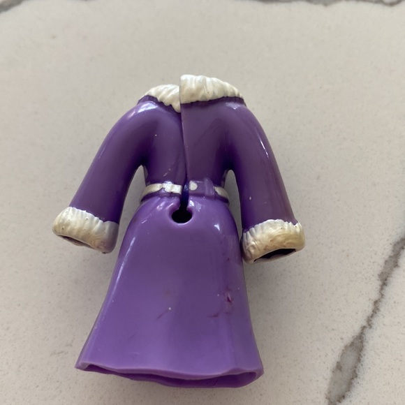 Polly Pocket Snow Day Sleigh Set - Picture 6 of 16